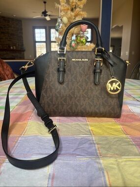 MICHAEL KORS Brown and Black Signature Dome Satchel with Gold Hardware